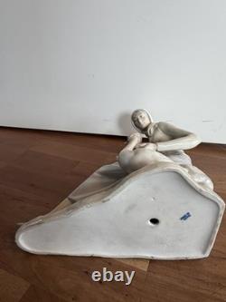 Spanish Porcelain Figurine Mother with Child and Goose Valencia Style 33cm High Gloss