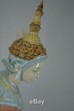 Stunning Lladro Figurine Siamese Dancer Ref. 5593