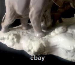 Stunning Very Large Lladro Porcelain Figure Elephants Walking L12m