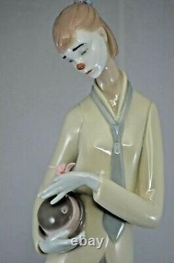 Superb Lladro Clown Figure Romantic Clown Ref 8055