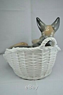 Superb Lladro Dog German Shepherd With Pup Ref 4731