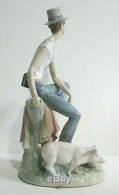 Uncommon & Large Lladro Figurine WATCHING THE PIGS 4892. In very good condition