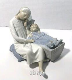 VINTAGE Lladro NAO large figure porcelain The Cradle Mother And Child Withteddy