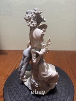 VTG 1970s NAO BY LLADRO BOY & GIRL WITH DOVE PORCELAIN FIGURINE 12X7