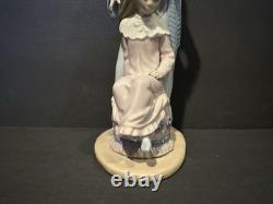 VTG 1982 Retired Nao Lladro 11 Mother Brushing Girls Hair Porcelain Figure #349