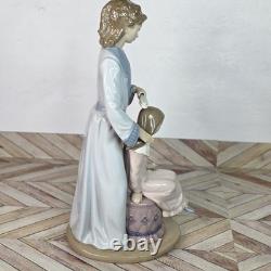 VTG 1982 Retired Nao Lladro 11 Mother Brushing Girls Hair Porcelain Figure #349