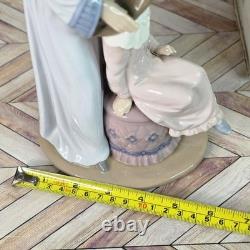 VTG 1982 Retired Nao Lladro 11 Mother Brushing Girls Hair Porcelain Figure #349