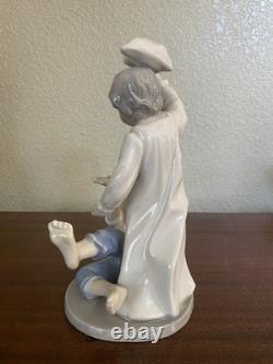 VTG NAO by LLADRO Statue Children Playing PILLOW FIGHT Figurine- SPAIN Read