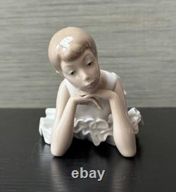 VTG NAO by Lladro Pensive Ballet Ballerina Porcelain Figurine