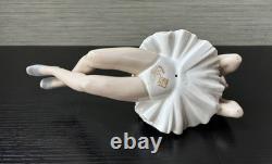 VTG NAO by Lladro Pensive Ballet Ballerina Porcelain Figurine
