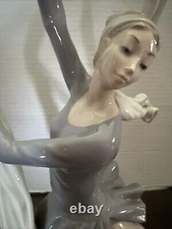 Vintage 1977 NAO by Lladro Dancer With Veil Porcelain Ballerina Figurine Lla1