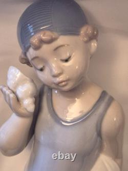 Vintage 2001 Retired NAO By Lladro Whispering Waves #1412 Figurine Girl Seashell