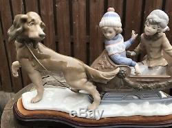 Vintage Lladro 5037 Sleigh Ride Large Porcelain Figurine Dog Pulling Sled Mint