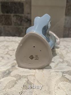 Vintage Lladro NAO Girl With Rabbit #0762 Glossy Finish RARE Vintage Lladro NAO Girl With Rabbit #0762 Glossy Finish RARE