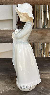 Vintage Lladro Nao 241 Girl Holding Puppy 10 Porcelain Figurine