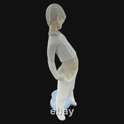 Vintage Lladro Nao Boy With Chamber Pot Potty Gloss Finish 9 Figure Made Spain