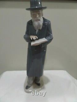 Vintage Lladro Nao The Rabbi Figurine 1982 Porcelain Figure Statue Made in Spain