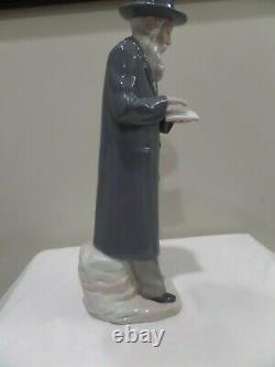 Vintage Lladro Nao The Rabbi Figurine 1982 Porcelain Figure Statue Made in Spain