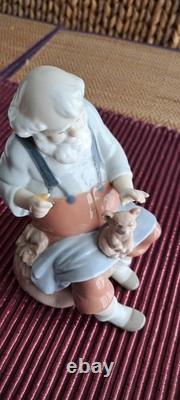Vintage Lladro Santa's Magic Touch #6774