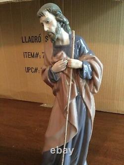 Vintage NAO By Lladro 5 Piece Nativity Set