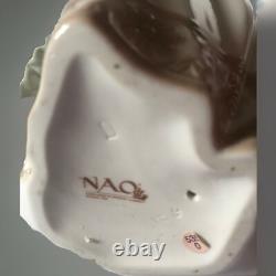 Vintage NAO By Lladró Coquette #471 Girl With Parasol Porcelain Figurine