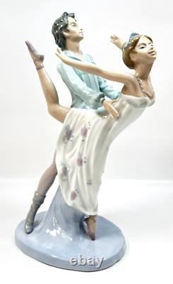 Vintage NAO LLADRO Dancing on a Cloud Ballet Couple Figurine Spain Mint! RARE