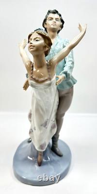 Vintage NAO LLADRO Dancing on a Cloud Ballet Couple Figurine Spain Mint! RARE