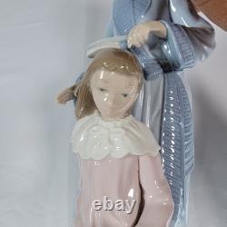 Vintage NAO Lladro Mother Daughter Hair Porcelain Figurine 1995 Spain 11.5 Rare