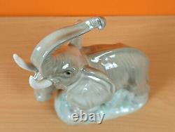 Vintage NAO by LLADRO Figure of Elephant