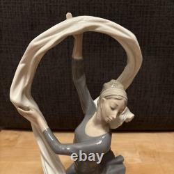 Vintage NAO by Lladro Dancer With Veil Porcelain Ballerina Figurine Excellent Vintage NAO by Lladro Dancer With Veil Porcelain Ballerina Figurine Excellent