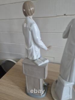 Vintage NAO by Lladró Doctor Female Doctor Matching Pair of Porcelain Figurines