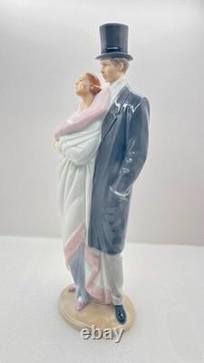 Vintage NAO by Lladro High Society Couple Porcelain Figurine 14 Excellent