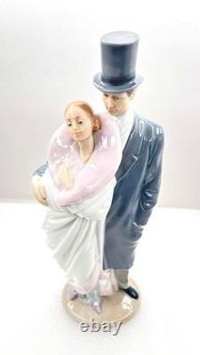 Vintage NAO by Lladro High Society Couple Porcelain Figurine 14 Excellent