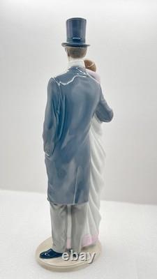 Vintage NAO by Lladro High Society Couple Porcelain Figurine 14 Excellent