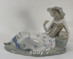 Vintage Nao By Lladro 14 Inch Porcelain Figurine Woman Resting On Rocks