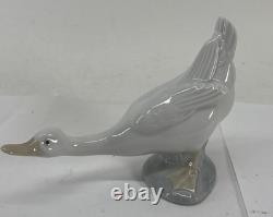Vintage Nao By Lladro Four Long Neck Geese Porcelain Figurine Set