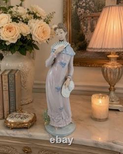 Vintage Nao By Lladro Lady Figurine 12 Hand Made Spain Daisa 1980 Porcelain