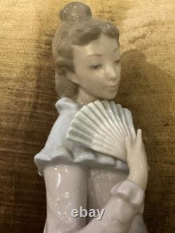 Vintage Nao By Lladro Lady Figurine 12 Hand Made Spain Daisa 1980 Porcelain