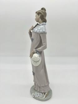 Vintage Nao By Lladro Lady Figurine 12 Hand Made Spain Daisa 1980 Porcelain