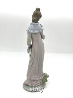 Vintage Nao By Lladro Lady Figurine 12 Hand Made Spain Daisa 1980 Porcelain
