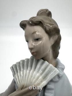 Vintage Nao By Lladro Lady Figurine 12 Hand Made Spain Daisa 1980 Porcelain