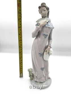 Vintage Nao By Lladro Lady Figurine 12 Hand Made Spain Daisa 1980 Porcelain