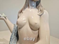 Vintage Nao by Lladro Beautiful Bather #1363 Glazed Mint Condition