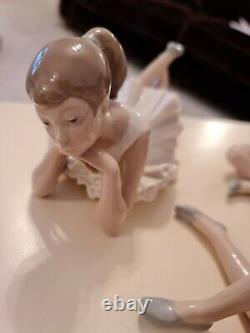 Vintage Rare Porcelain Nao by Lladro Ballerina Figures EXCELLENT COND Antique