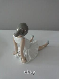 Vintage Rare Porcelain Nao by Lladro Ballerinas Figure Sitting Down