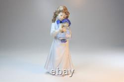 Vintage Sculpture Nao by LLadro We're Sleepy Figurine Resin Rare Handmade Spain