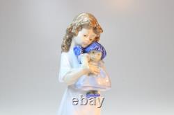 Vintage Sculpture Nao by LLadro We're Sleepy Figurine Resin Rare Handmade Spain
