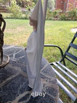 Vintage Spain Porcelain Nao by Lladro figurine