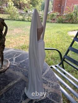 Vintage Spain Porcelain Nao by Lladro figurine
