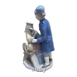 Vintage VENDELBO 1846 Porcelain Figurine-Danish Art Pottery-Lladro/NAO Style